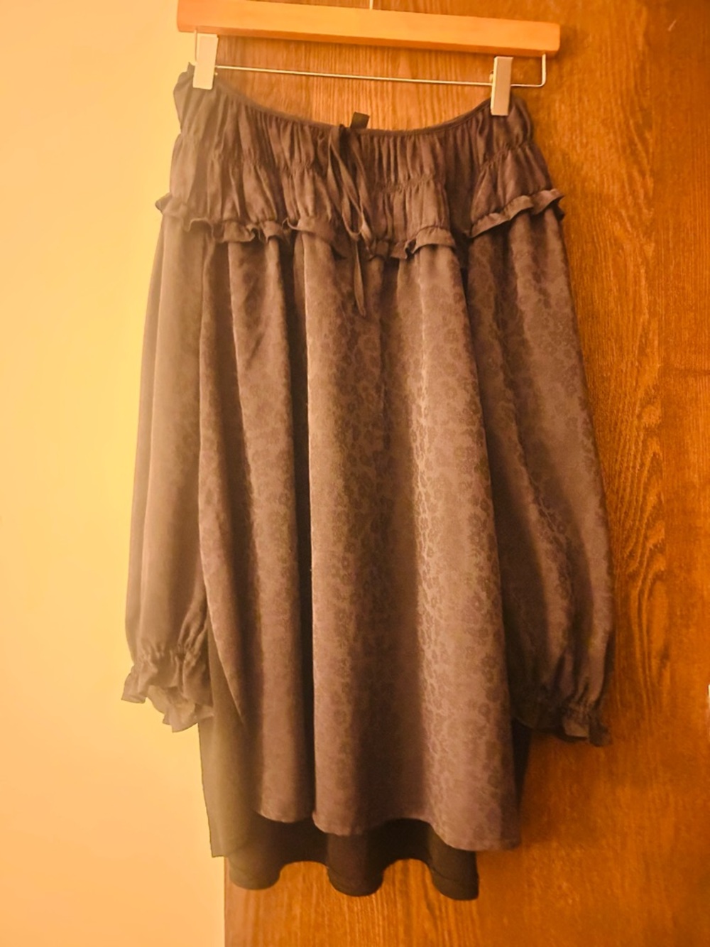 Women’s Black Floral Jacquard A-Line Top